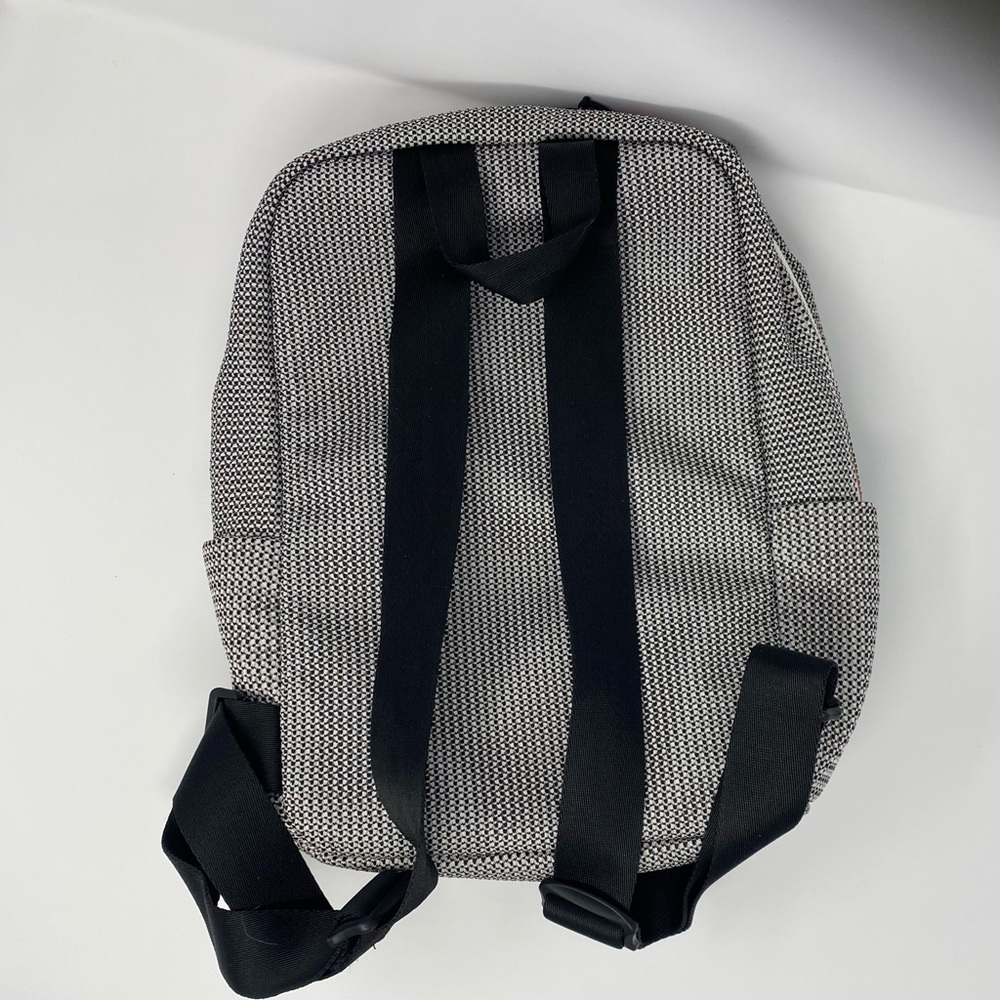 Sherpani Lightweight Adeline Sporty Backback. New in packaging $ 75 - Picture 2 of 7